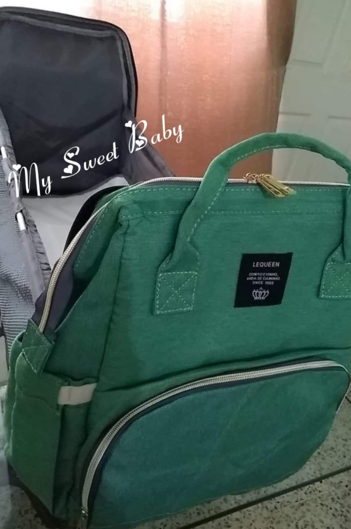 Baby Bed Backpack (Bulto de pañales cama plegable)